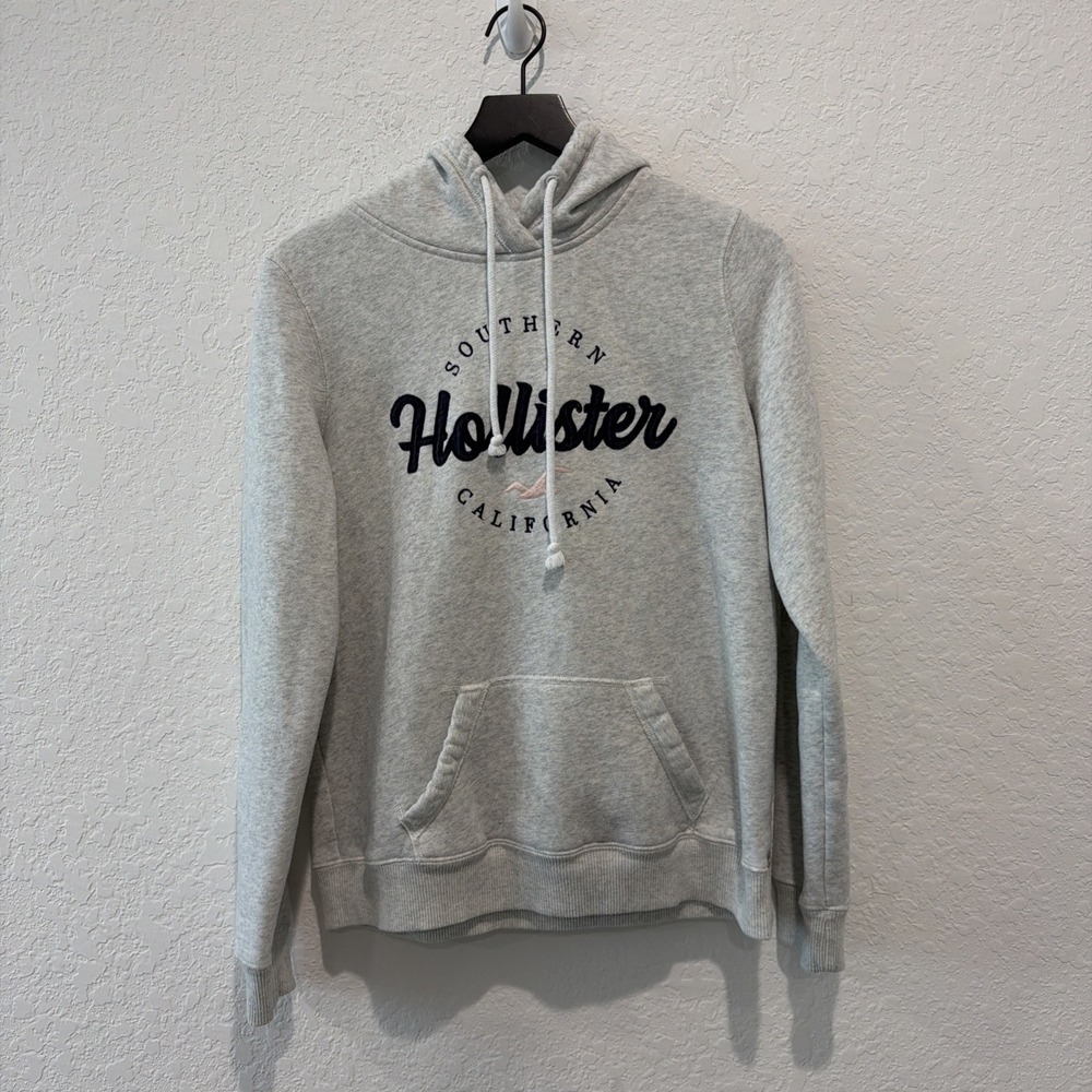 Hollister Y2K Vibes Gray Pullover Hoodie Southern California Size Medium